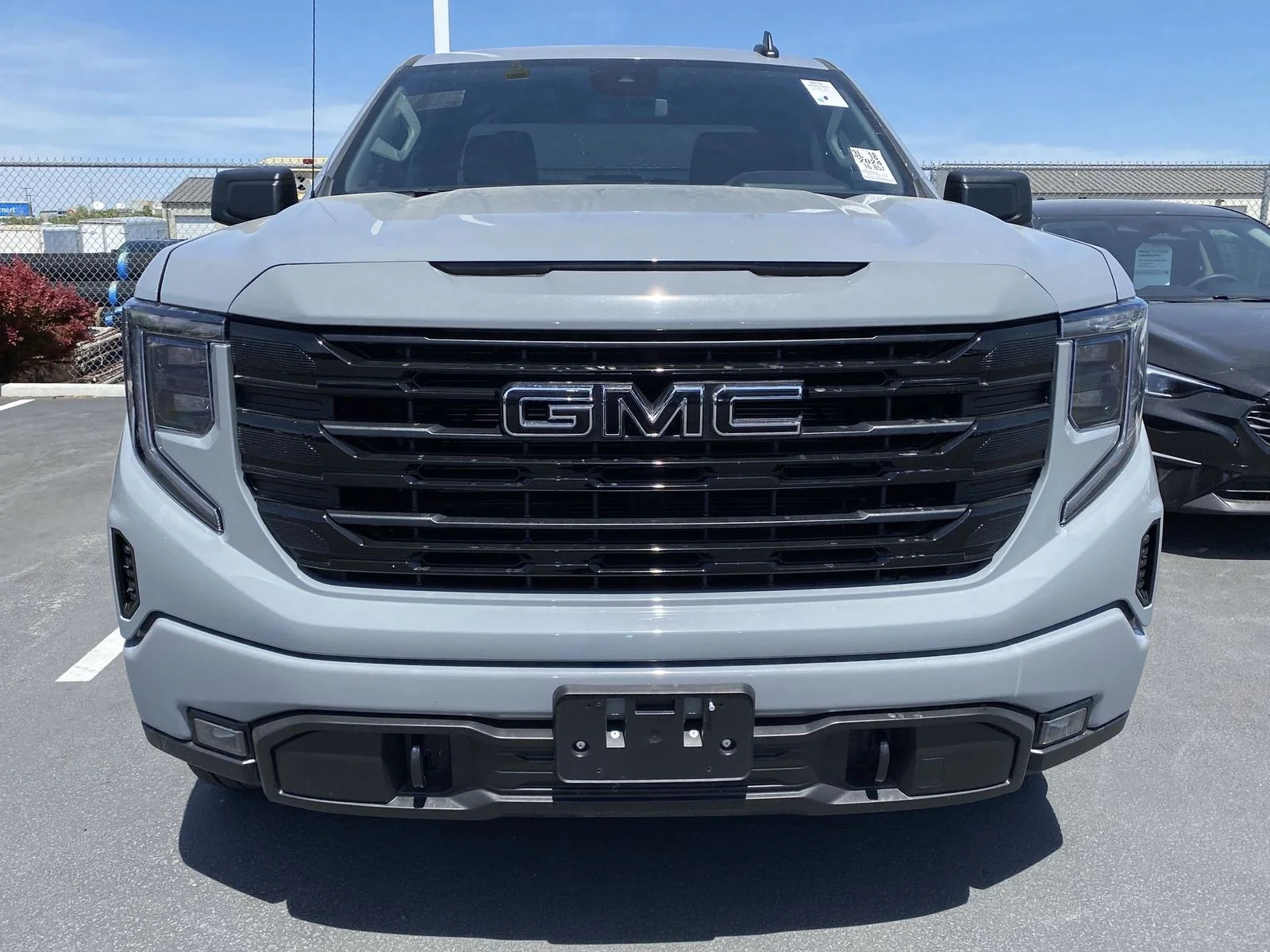 2024 GMC Sierra 1500 Elevation - Photo 11