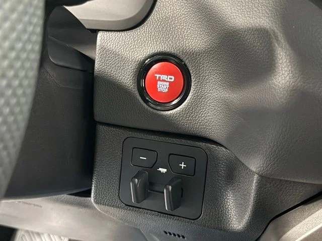 Used 2026  Toyota Limited image 18