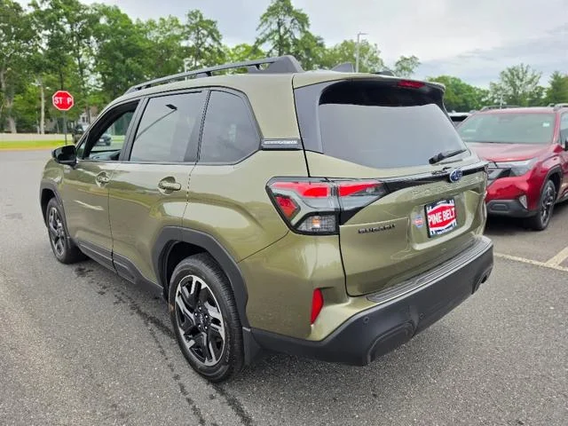 New 2026 AUTUMN GREEN METALLIC Subaru Limited Hybrid image 10