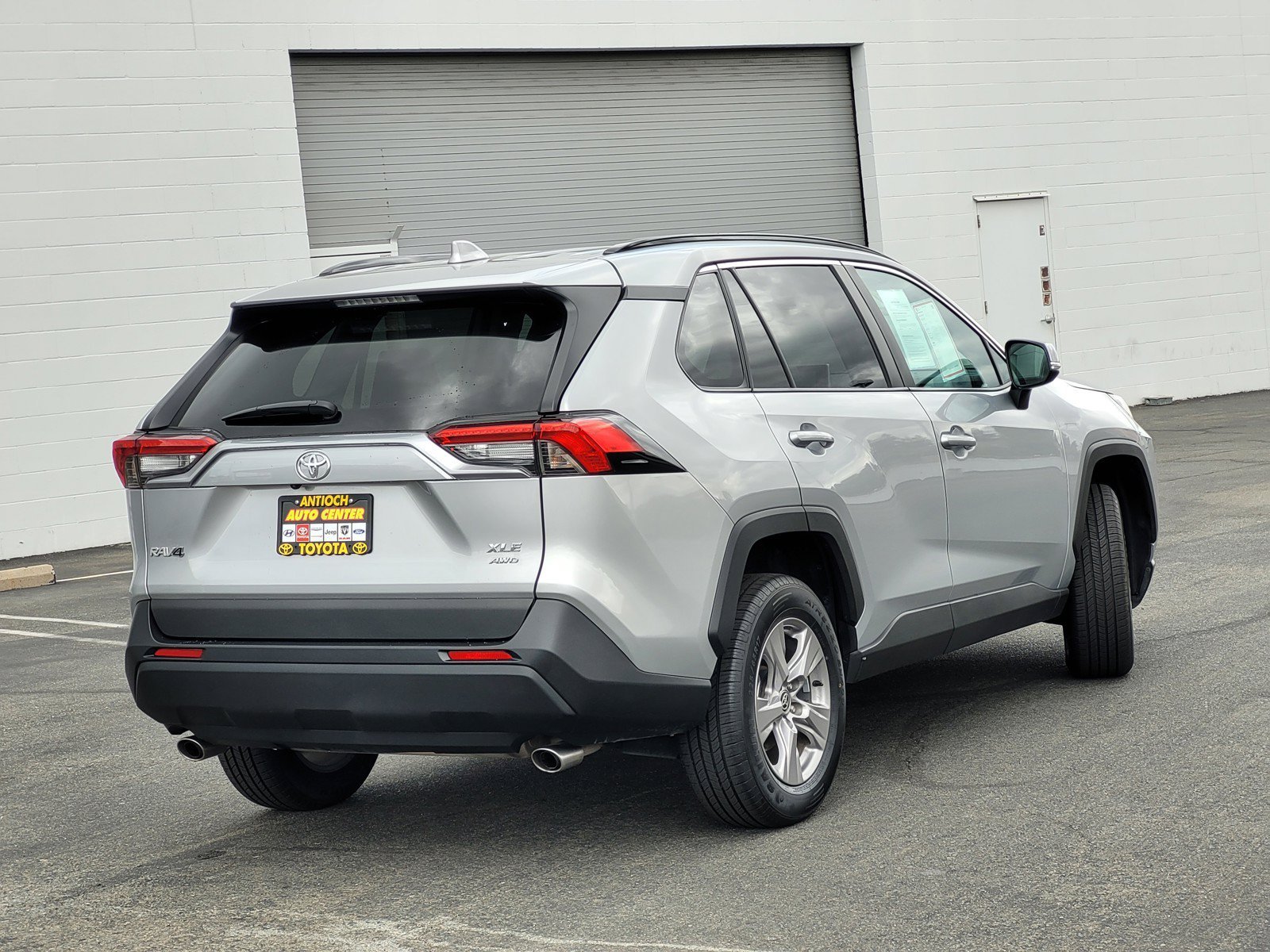 Certified Used 2025 Silver Toyota XLE image 4