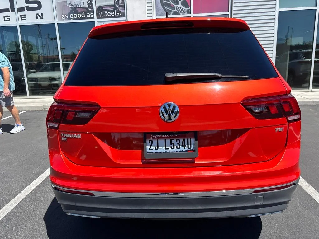 Used 2018 Orange Volkswagen 2.0T SE image 7