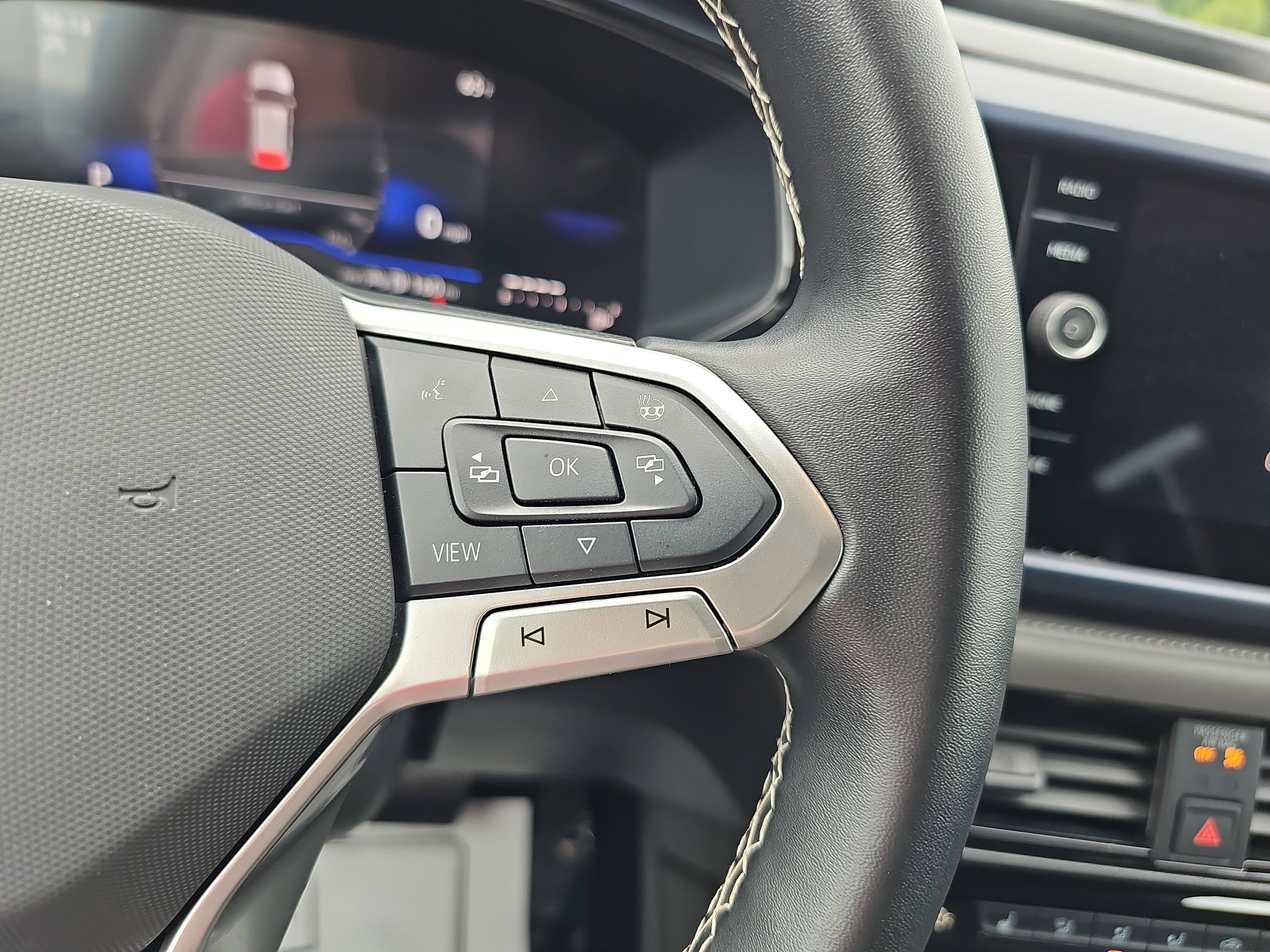 2024 Volkswagen Taos SE - Photo 18