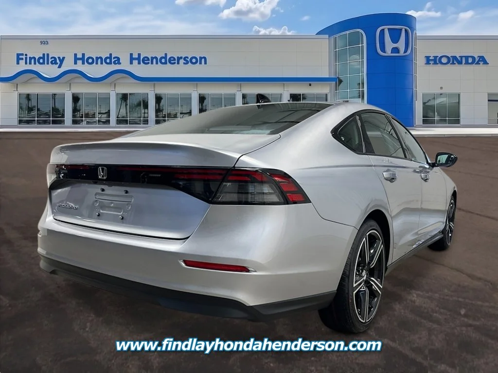 New 2026 Solar Silver Metallic Honda SE image 5