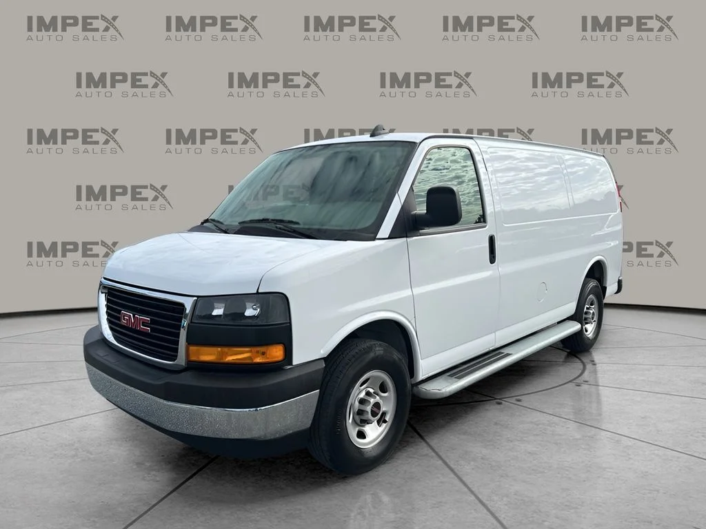 Used 2023 White GMC Work Van image 1