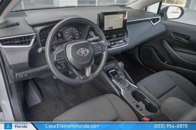 Used 2025 Ice Toyota LE image 16
