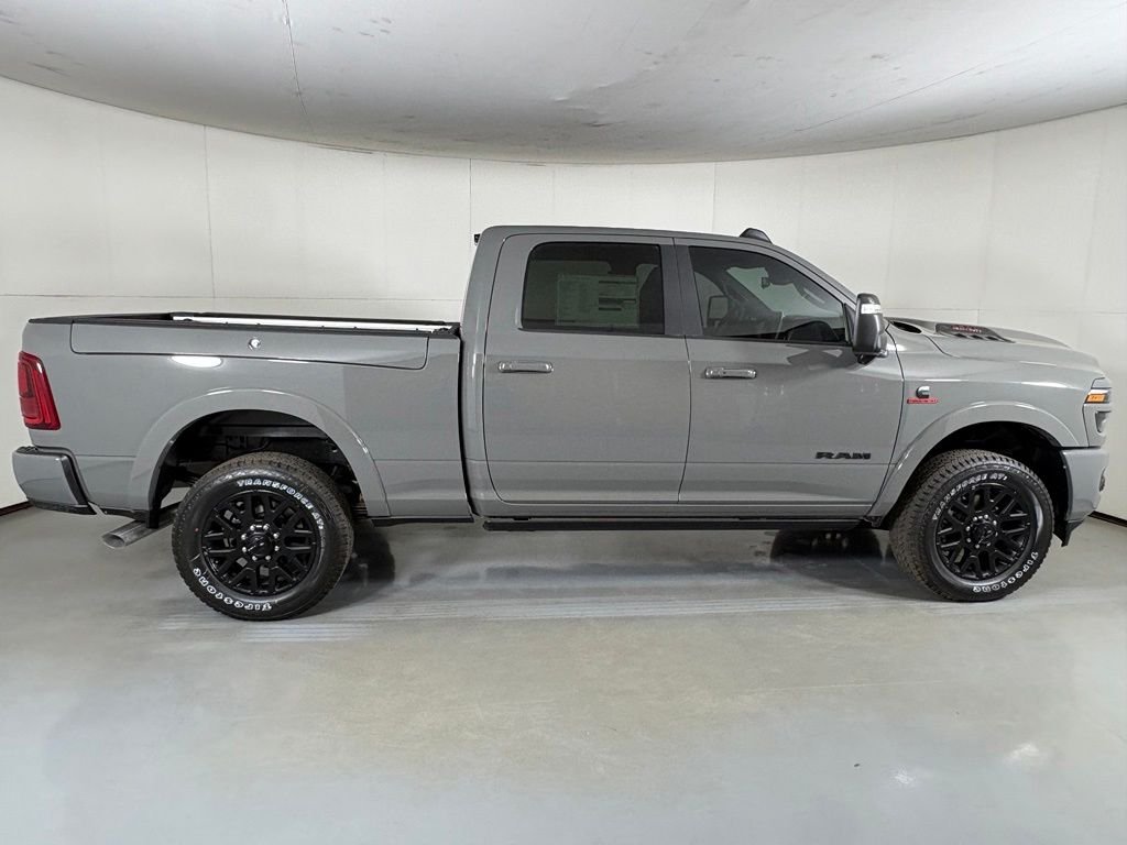New 2026 Ceramic Gray Clear-Coat Exterior Paint RAM Limited image 9