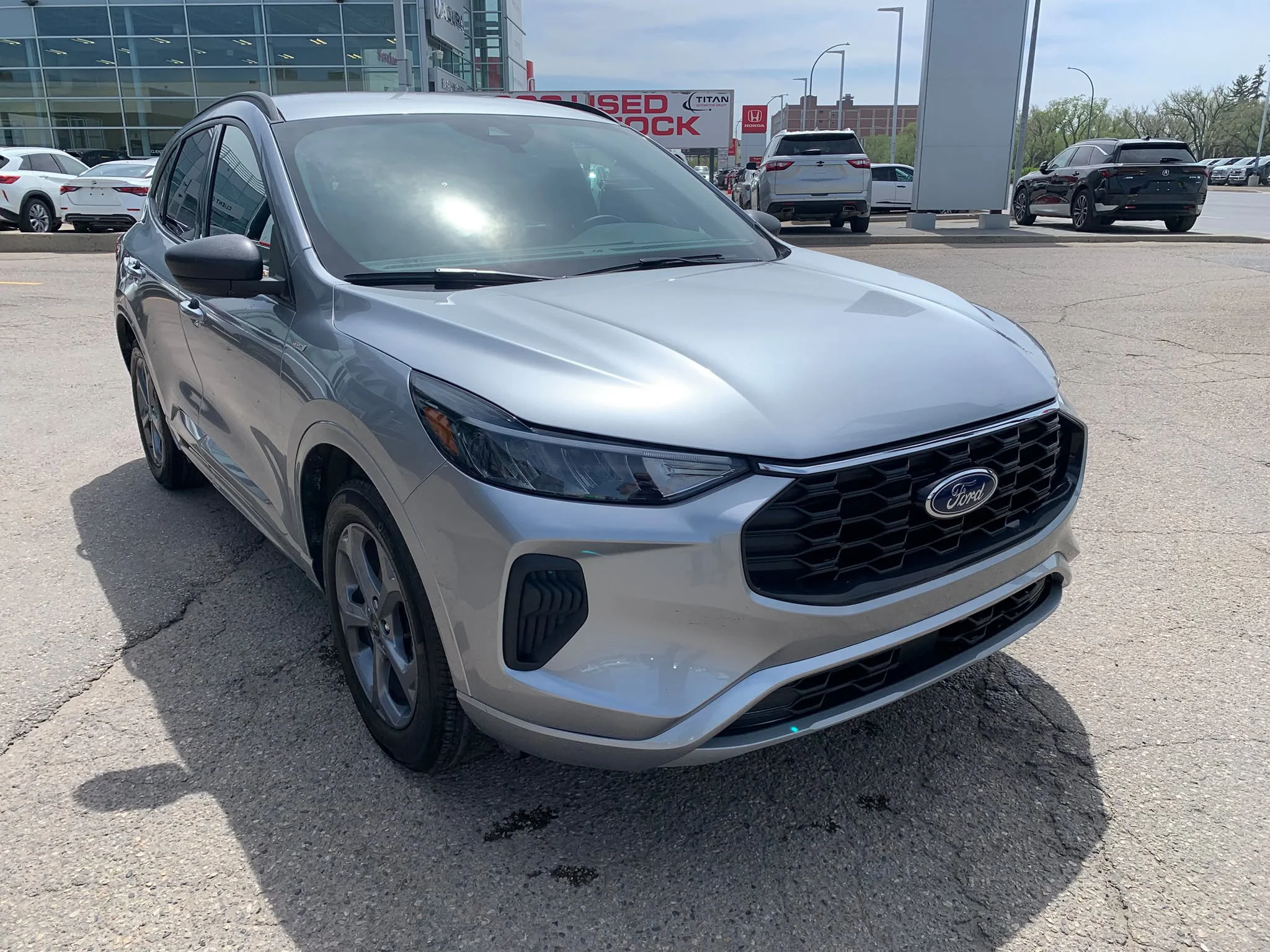 Certified Used 2023 Iconic Silver Metallic Ford ST-Line AWD*Remote Start | Htd Seats | Htd Wheel | Blind Spot Detection | Lane Keep Assist | CarPlay image 5