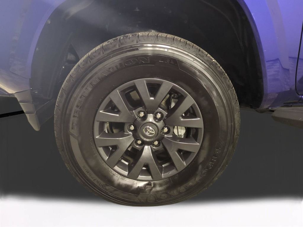 Used 2023 Blue Toyota SR5 image 11