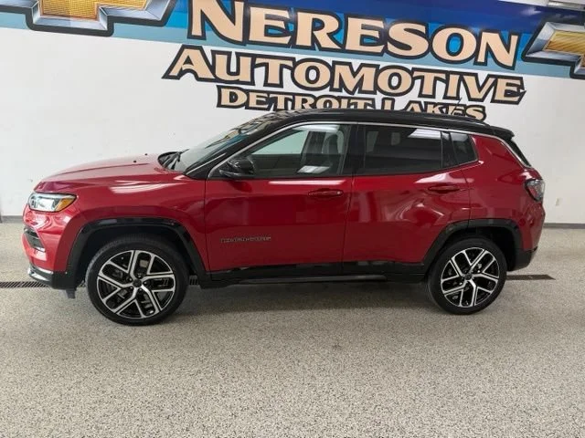 Used 2025 Jeep Compass Limited with VIN 3C4NJDCN0ST613906 for sale in Detroit Lakes, Minnesota