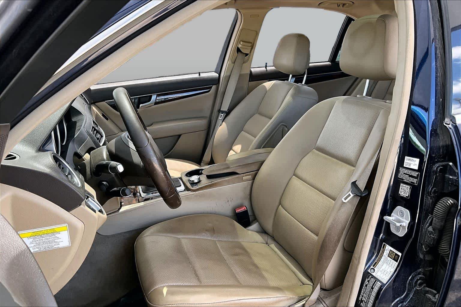 Used 2014 Lunar Blue Metallic Mercedes-Benz C 250 Sport image 8