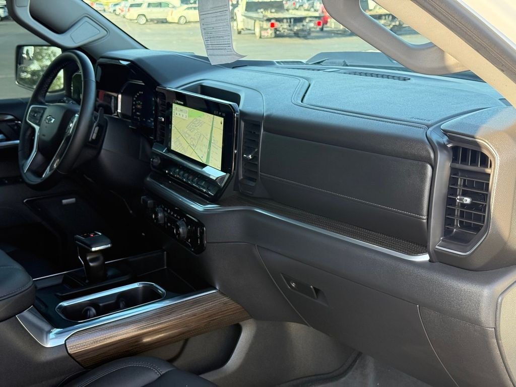 Used 2026 White Chevrolet LT Trail Boss image 26