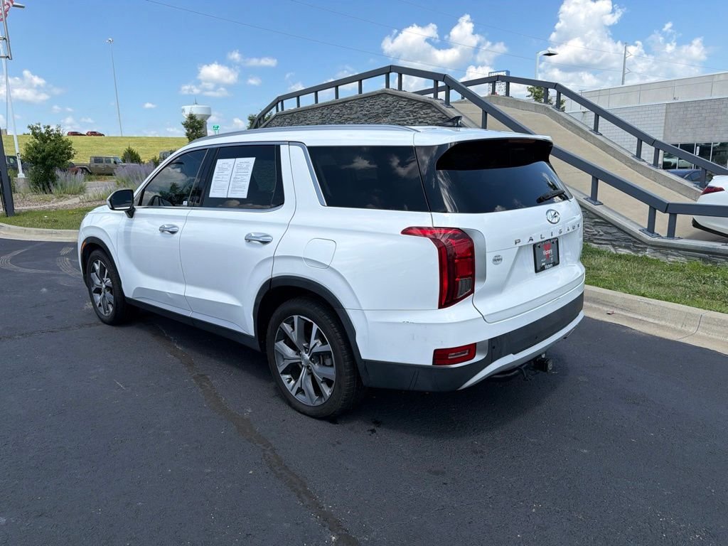 Used 2022 White Hyundai SEL image 5