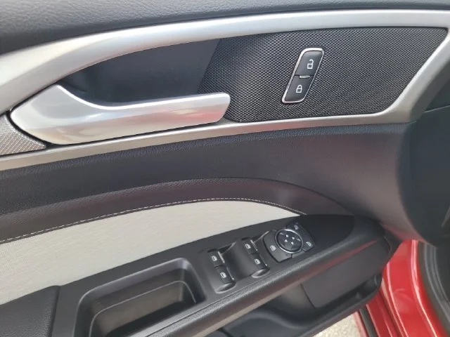 Certified Used 2019 Red Ford SE image 17