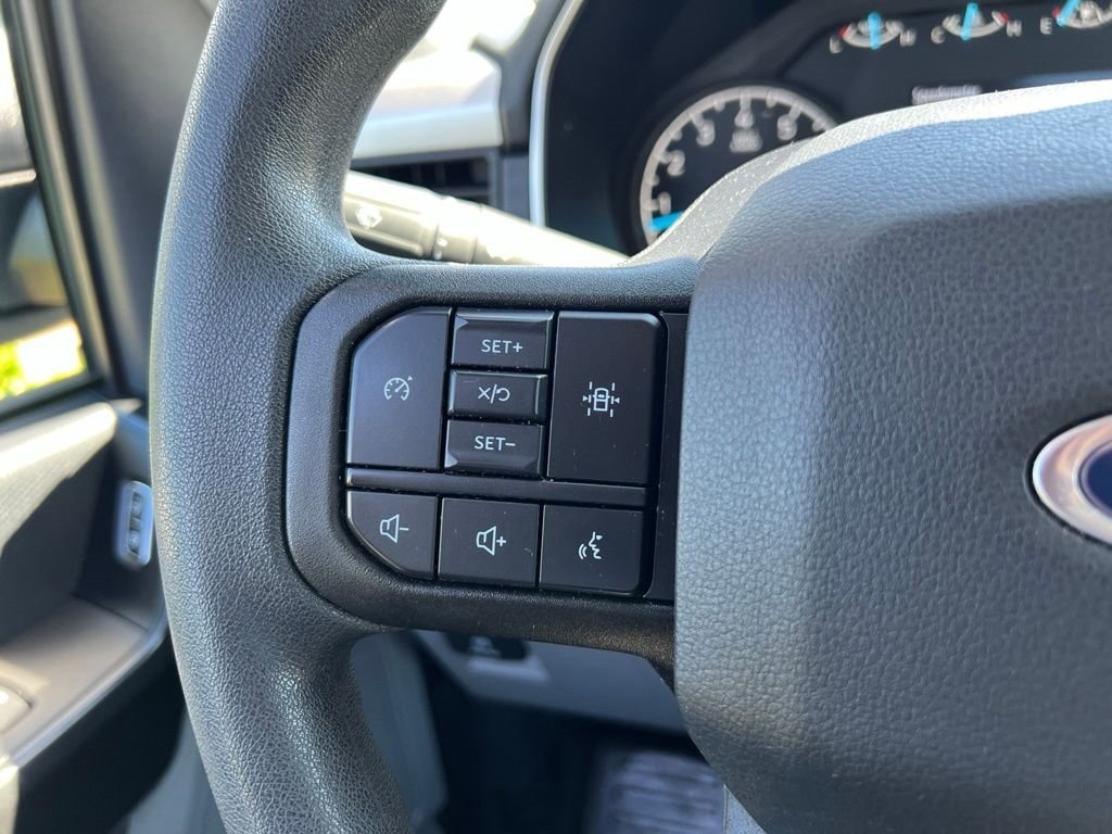 Used 2022 Oxford White Ford XL image 23