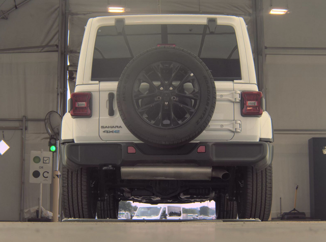 Used 2025 White Jeep Sahara 4xe image 11