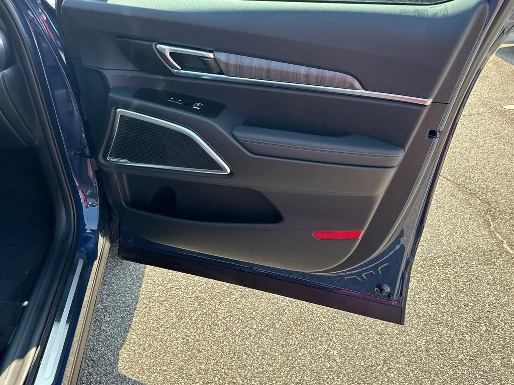2025 Kia Telluride SX - Photo 14