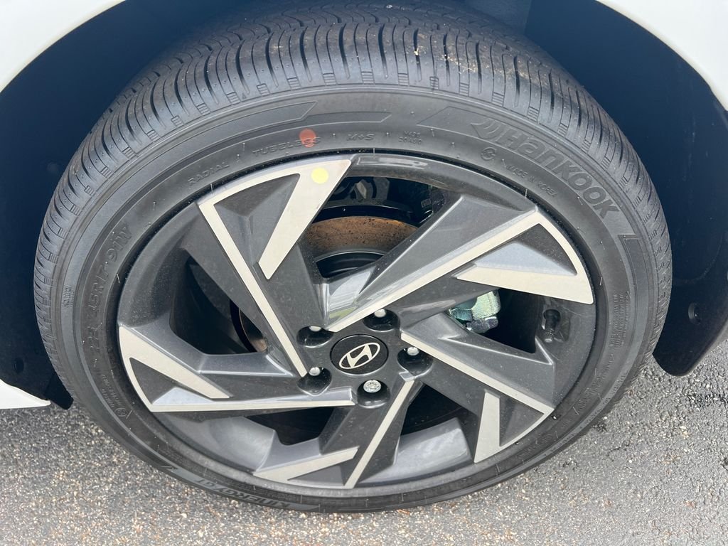 2025 Hyundai Elantra SEL - Photo 19