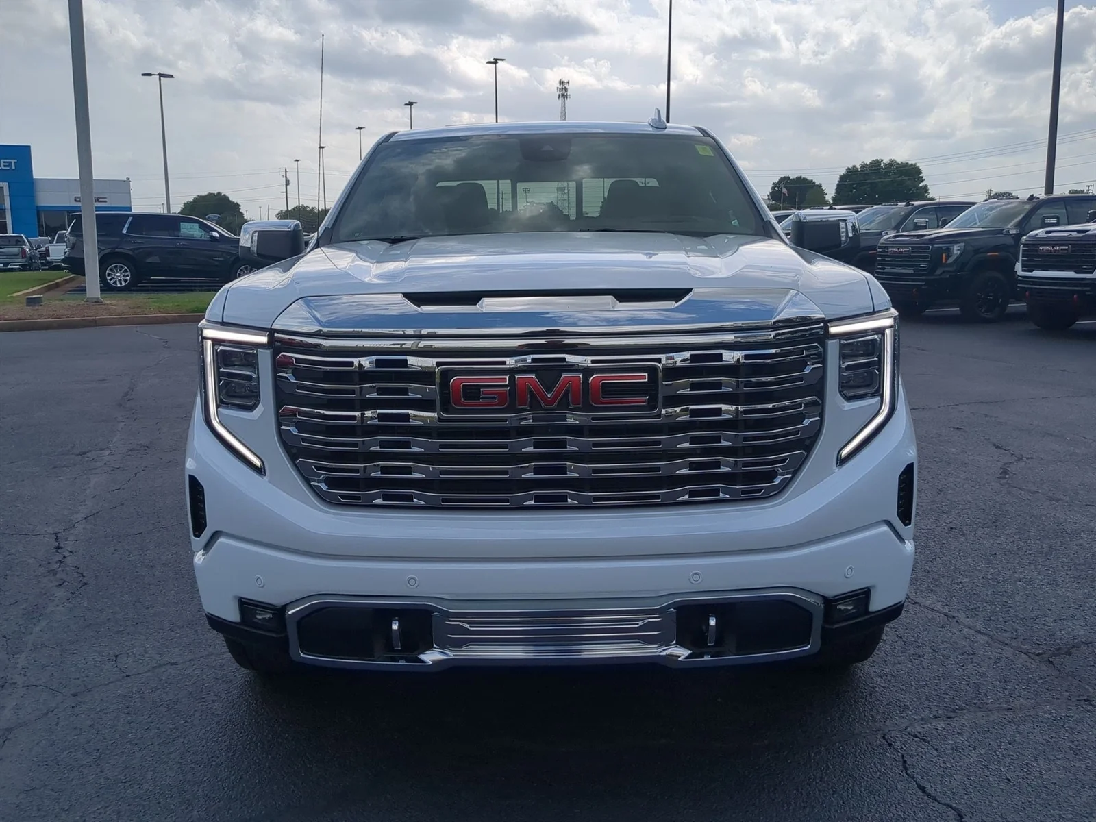 New 2026 Glacier White Tricoat GMC Denali image 27