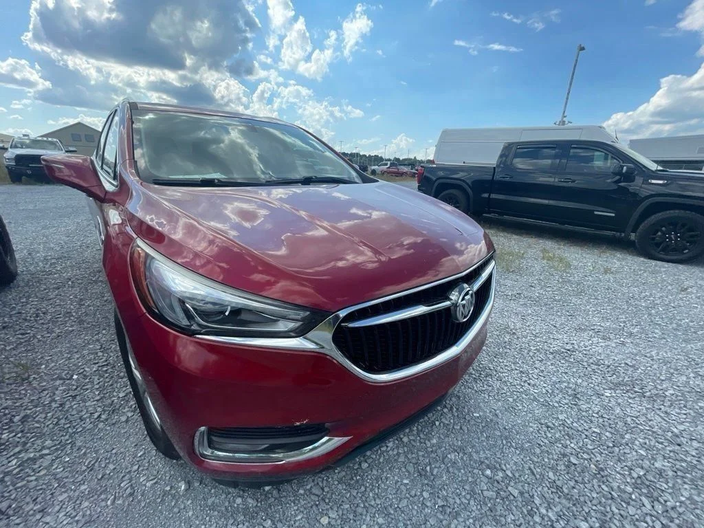 Used 2019 Red Buick Essence image 6