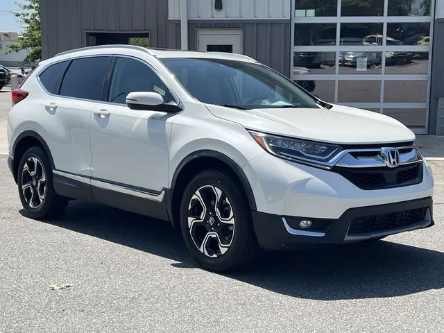 Used 2018  Honda Touring image 15