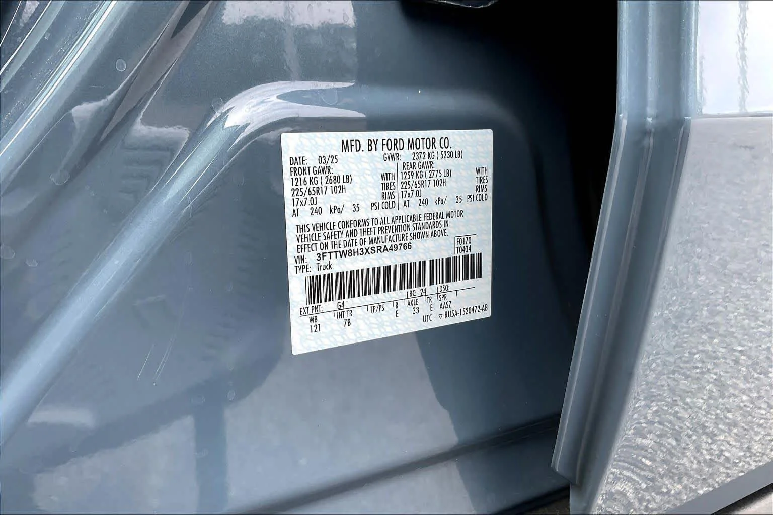 Used 2025 Azure Gray Metallic Tri-Coat Ford XLT image 34