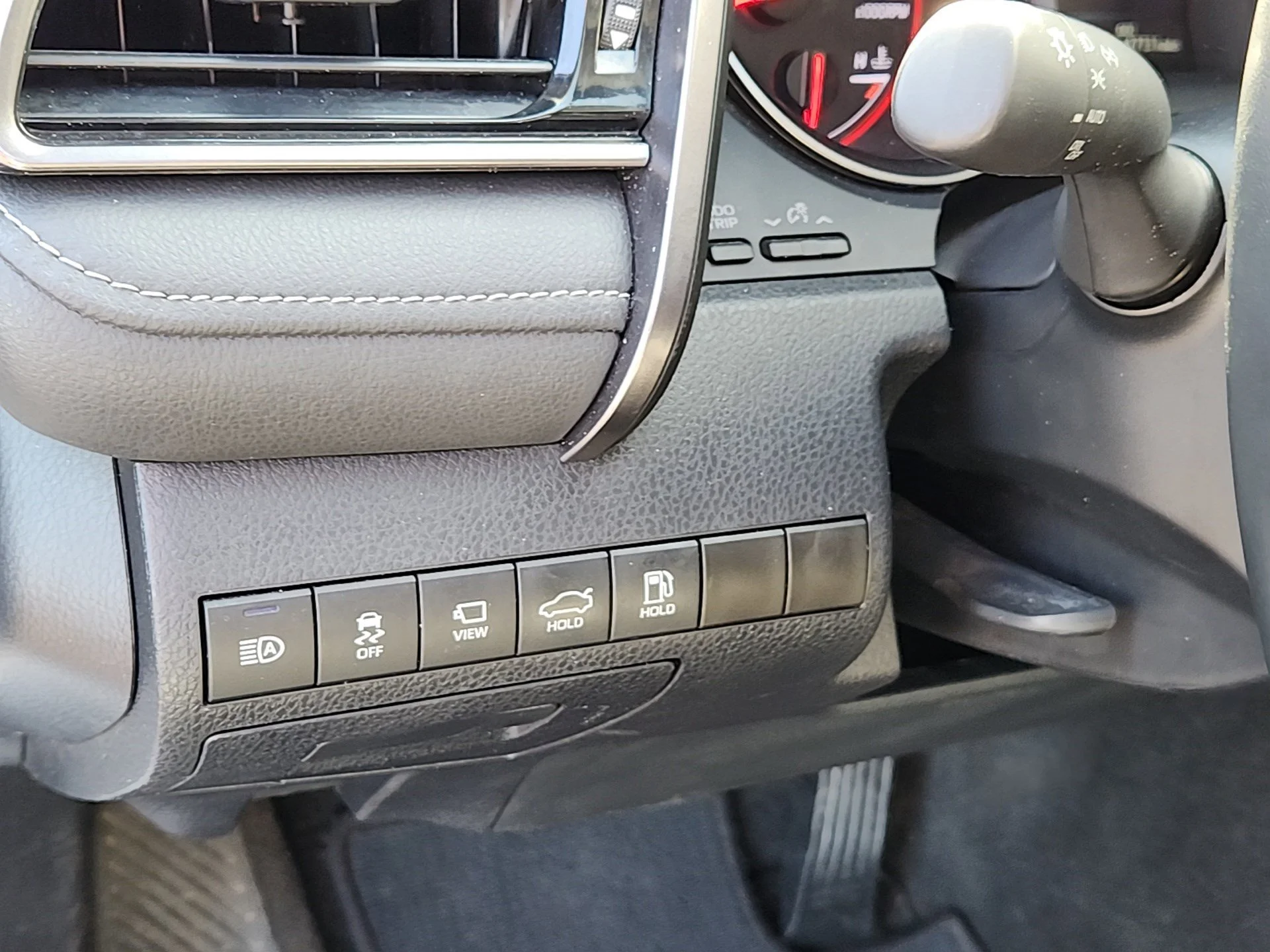 2024 Toyota Camry XSE - Photo 12