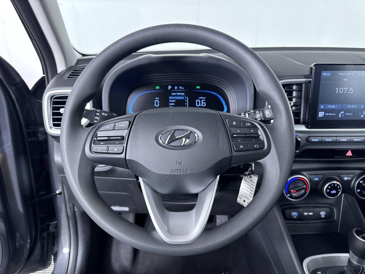 New 2026 Ecotronic Gray Hyundai SE image 16
