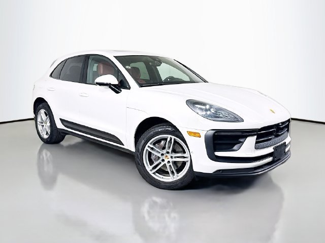 2023 Porsche Macan
