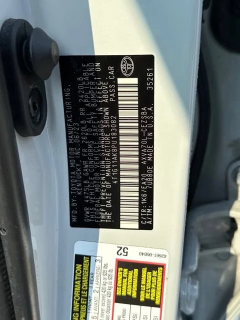 Used 2023 Ice Cap Toyota SE image 11