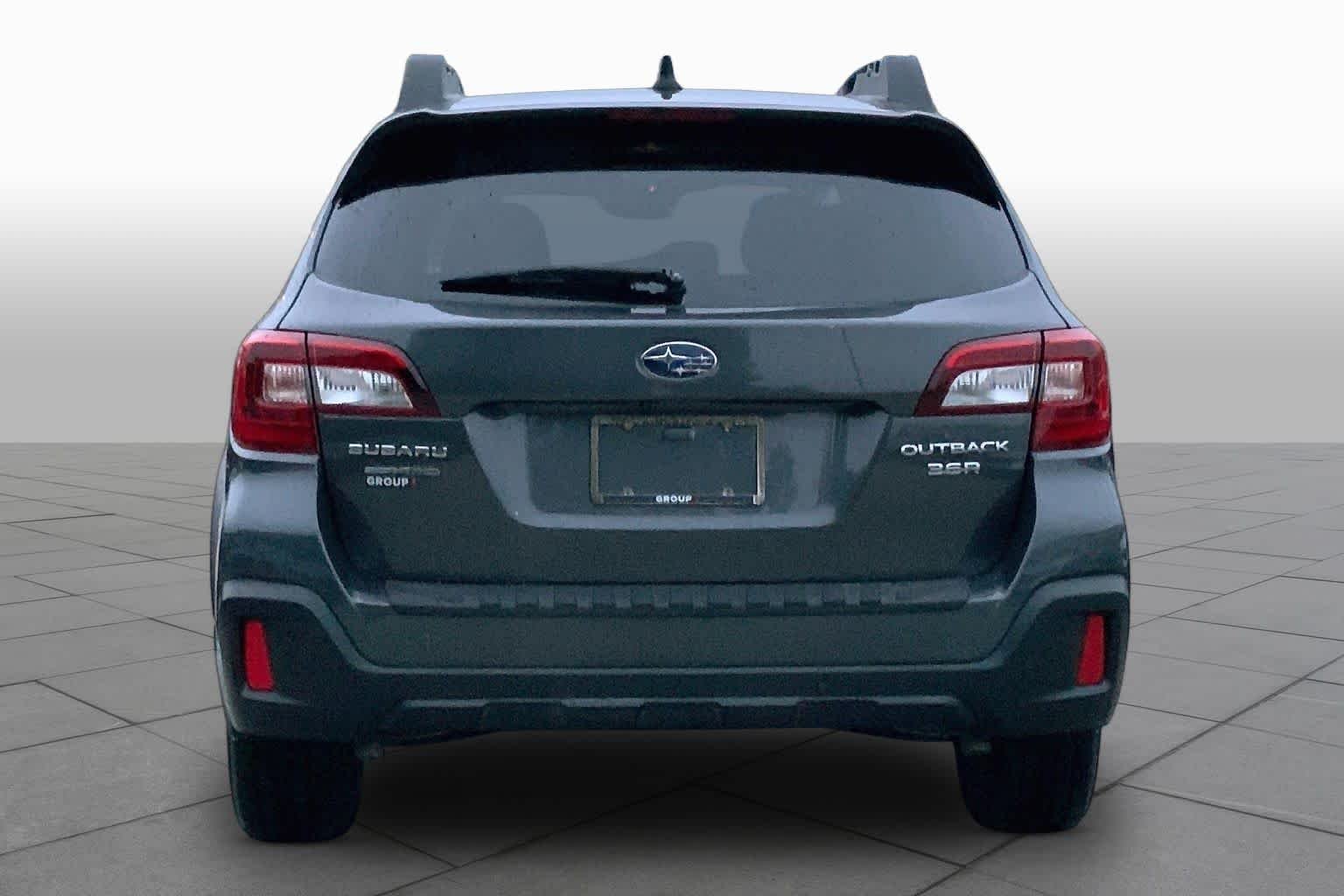 Used 2018 Magnetite Gray Metallic Subaru Limited image 5