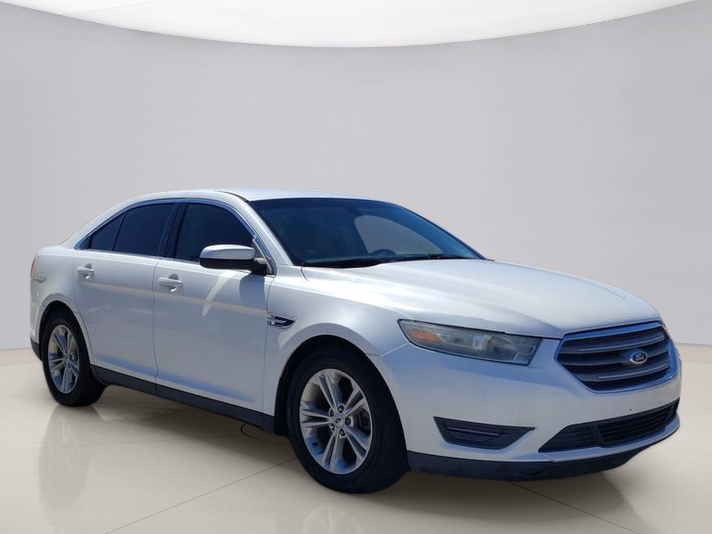 2013 Ford Taurus SEL FWD's photo