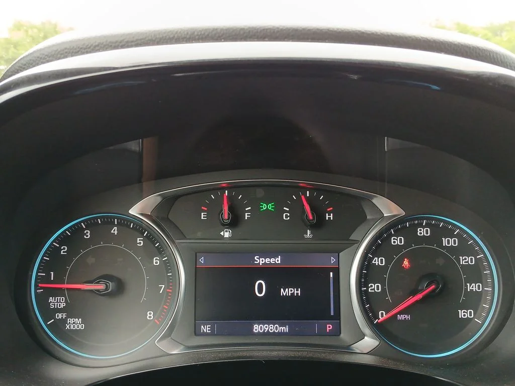 Used 2023 White Chevrolet LT image 11