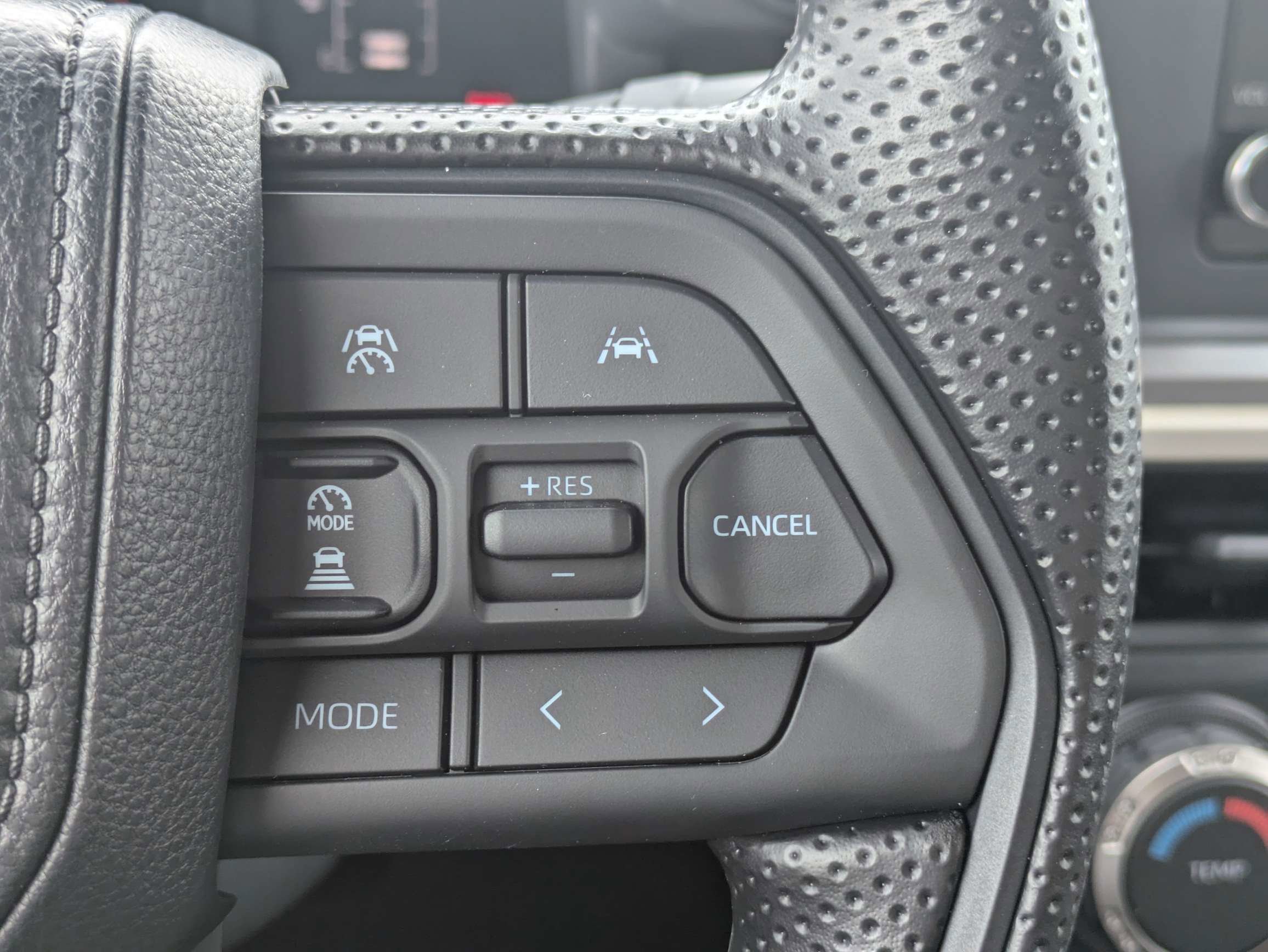 2026 Toyota Tacoma SR5 - Photo 26