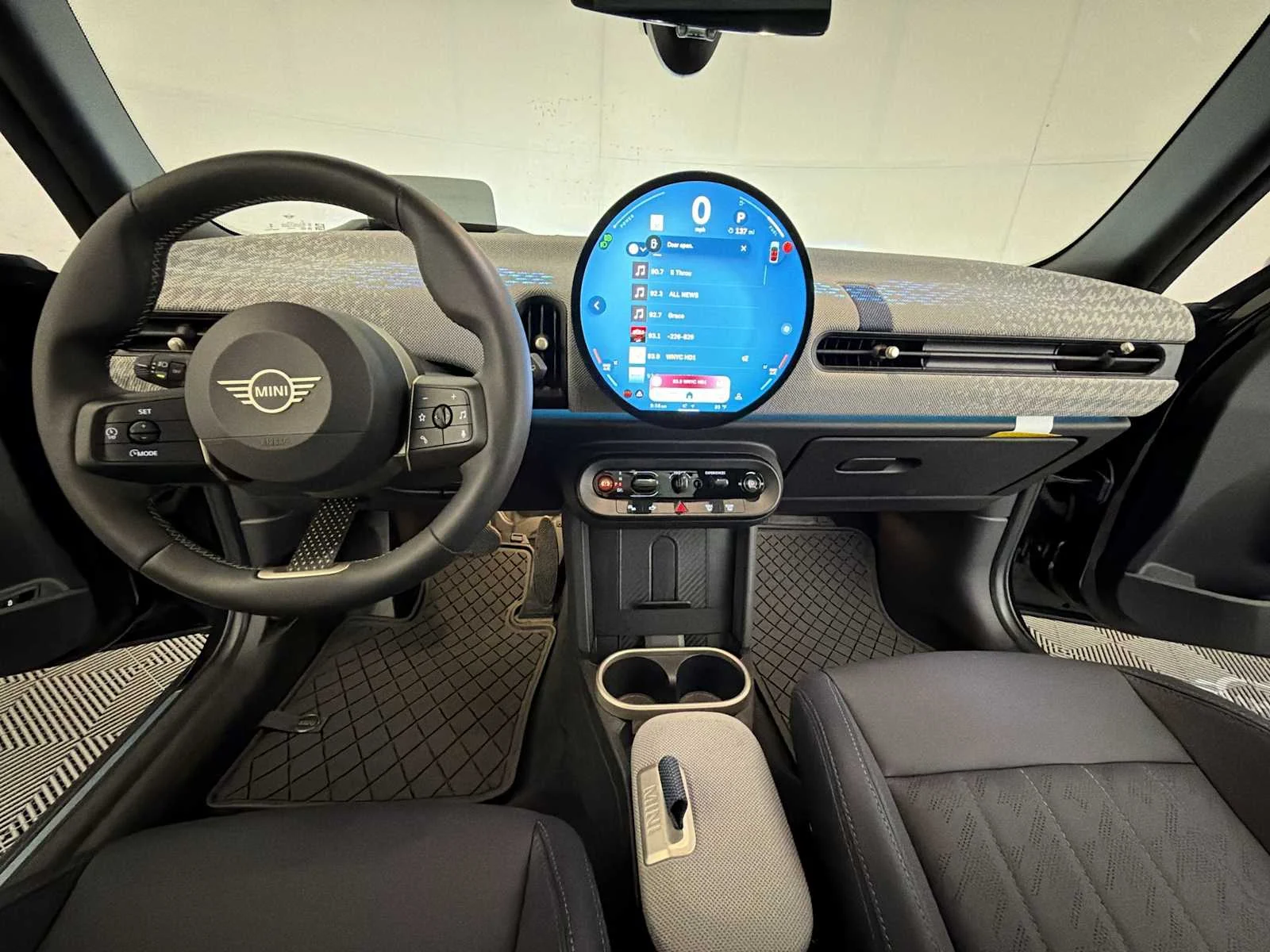 2026 MINI Hardtop 4 Door - Photo 14