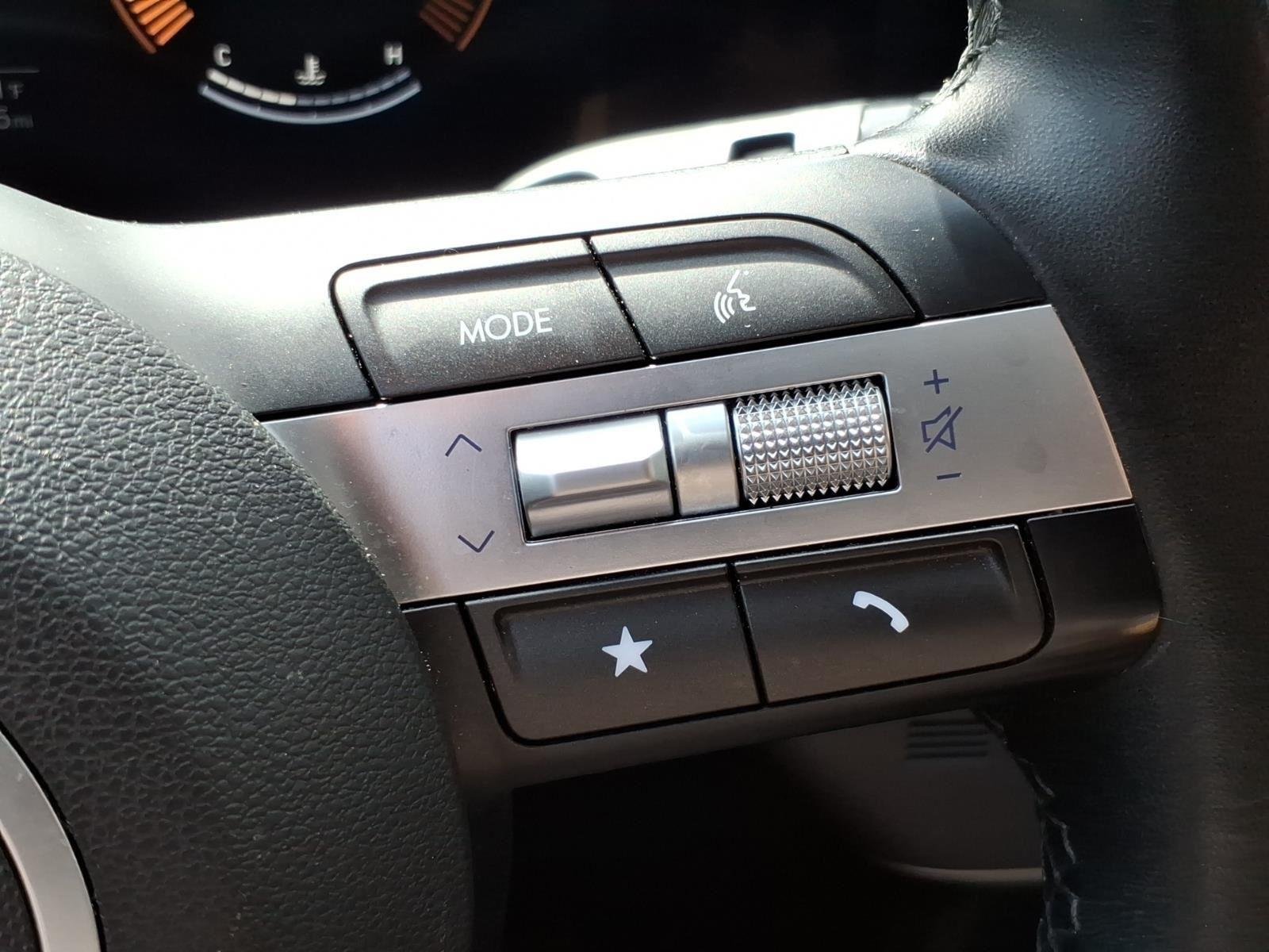 Used 2024 Cyber Gray Metallic Hyundai SEL image 14