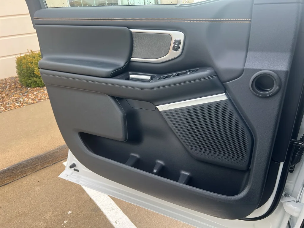 New 2026 Star White Metallic Tri-Coat Ford Tremor® image 24