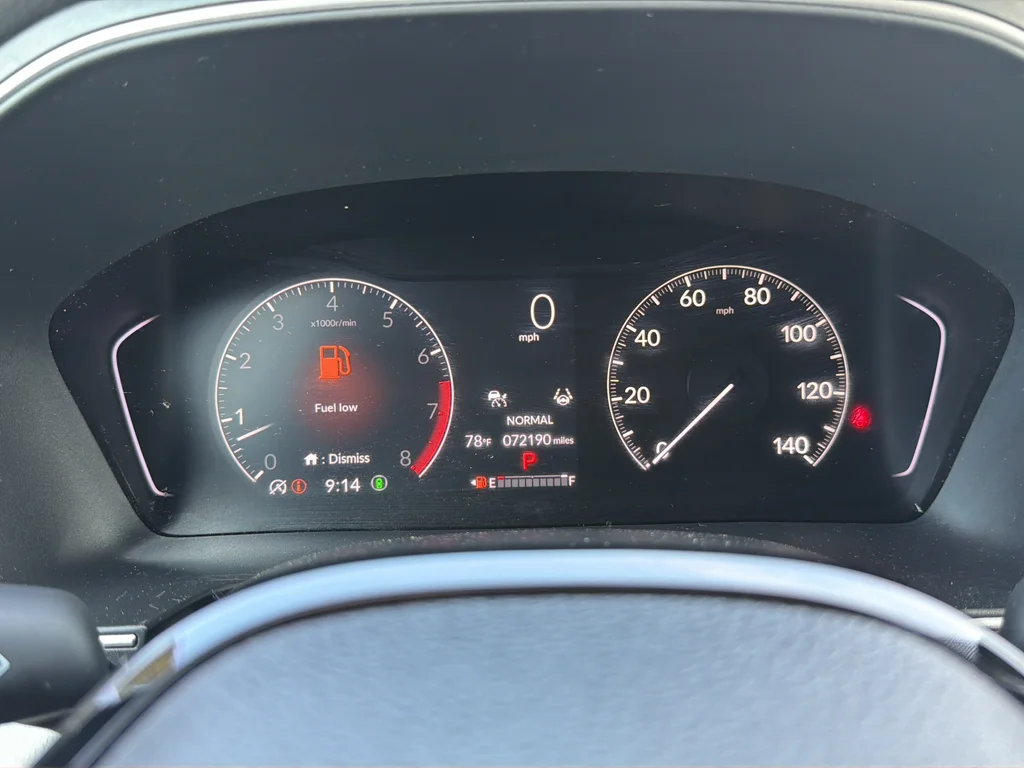 Used 2023 Silver Honda EX-L image 22