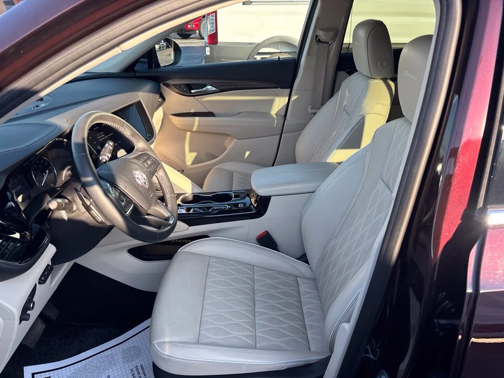 Used 2023 Red Buick Avenir image 26