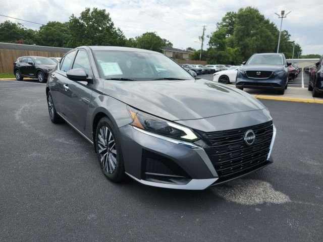 Used 2023 Gray Nissan 2.5 SV image 10