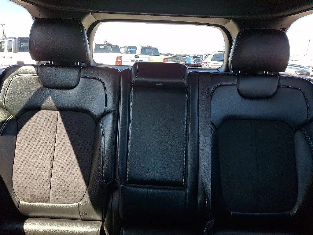 Certified Used 2024 Bright White Clearcoat Jeep Altitude X image 20