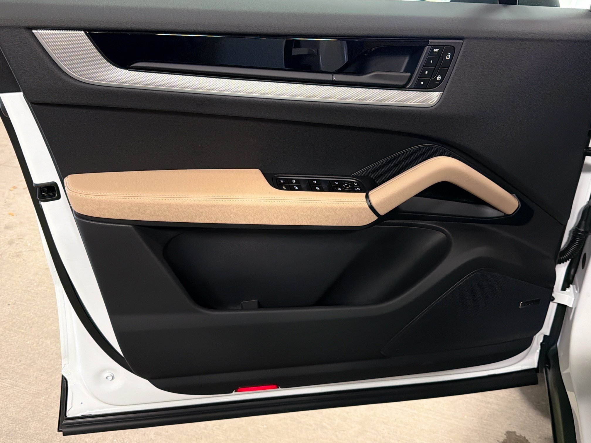 New 2026 White Porsche  image 22