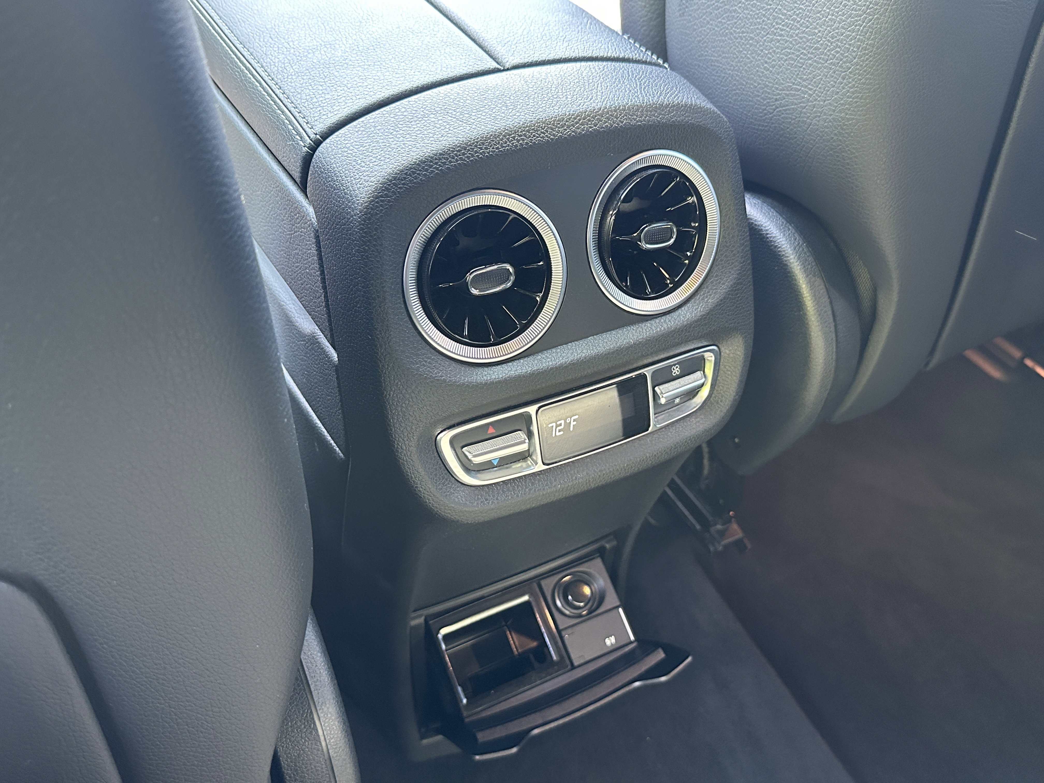 Used 2022 Platinum Magno Mercedes-Benz G 550 image 26