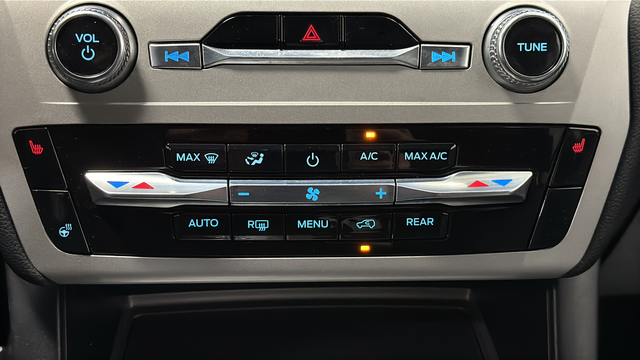 Used 2024 Carbonized Gray Metallic Ford XLT image 17