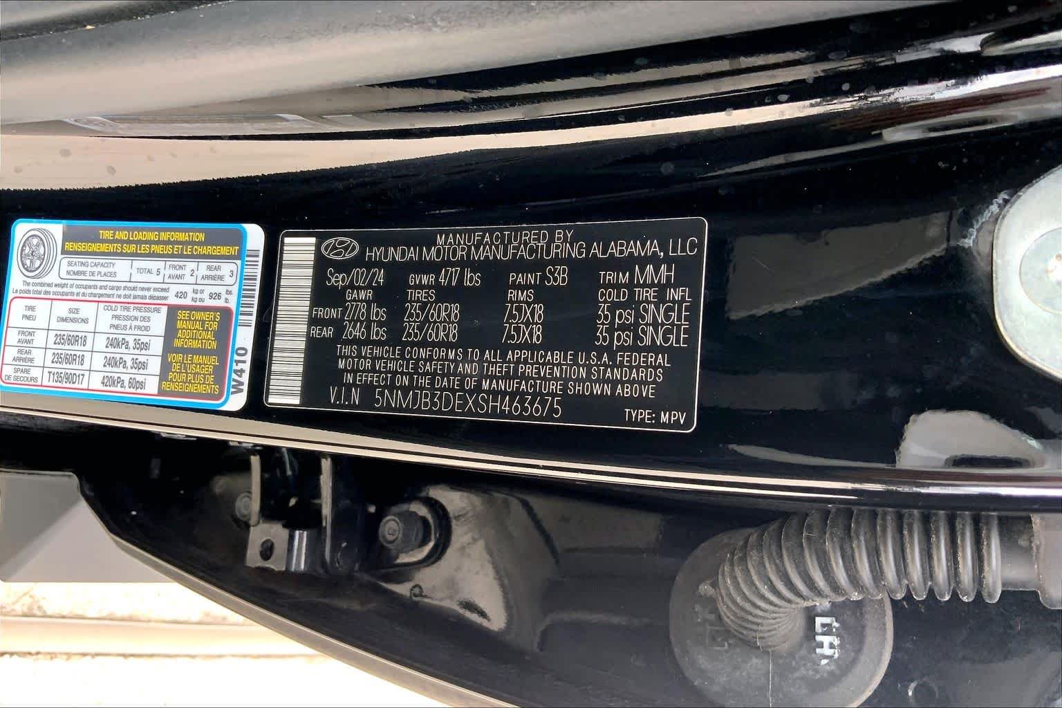 Used 2025 Phantom Black Hyundai SEL image 36