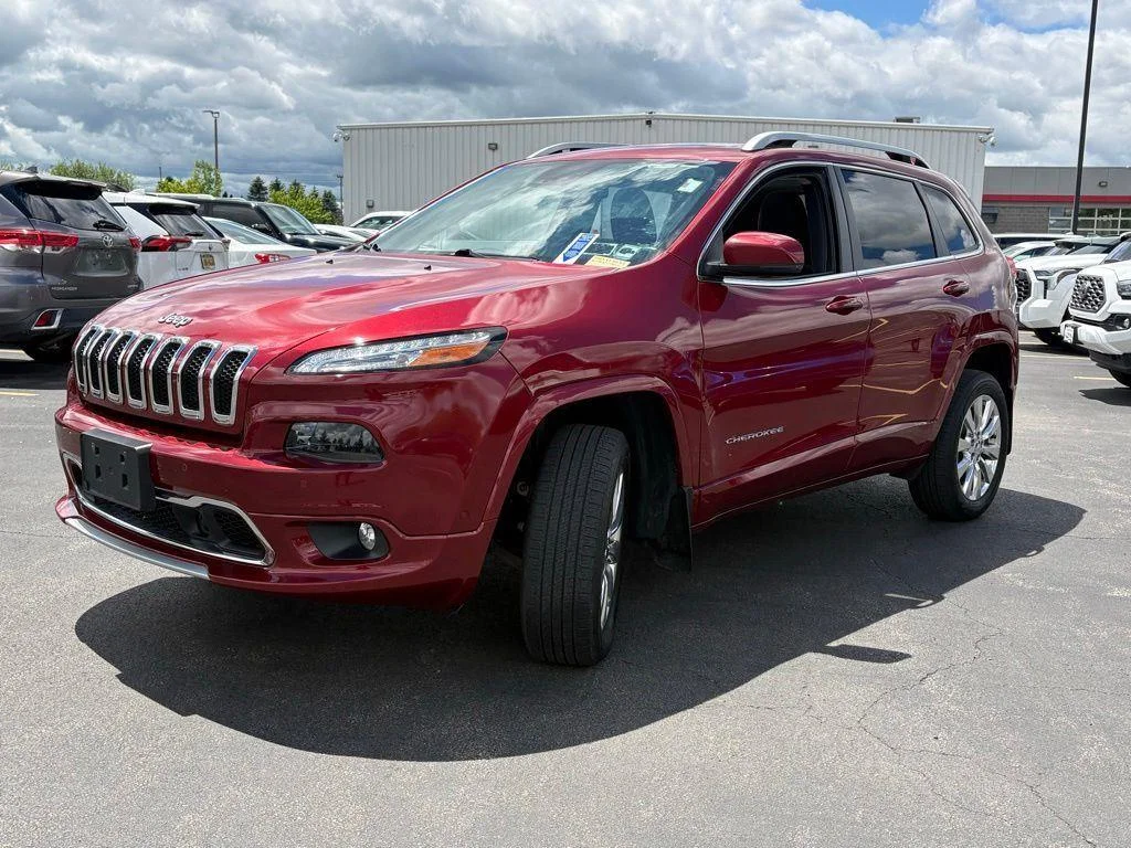 Used 2017 Deep Cherry Red Crystal Pearlc Jeep Overland image 3