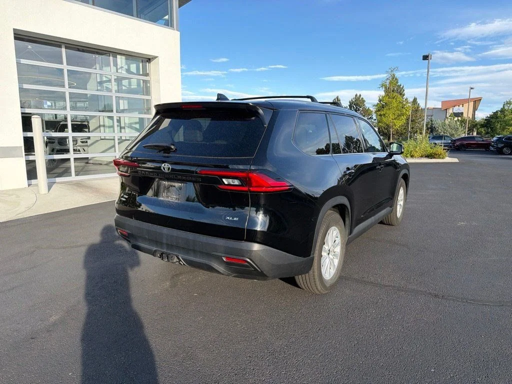 Used 2024 Black Toyota XLE image 5