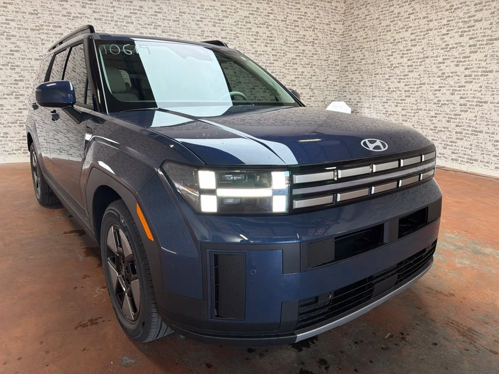New 2026 Atlantis Blue Hyundai SEL image 9