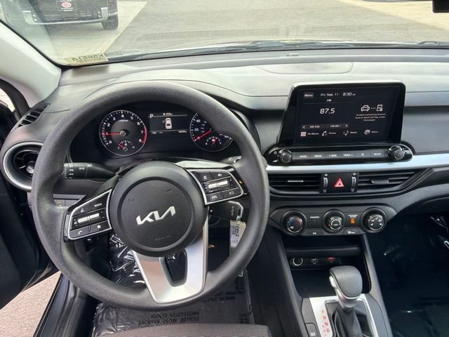 Used 2024 Gray Kia LXS image 11
