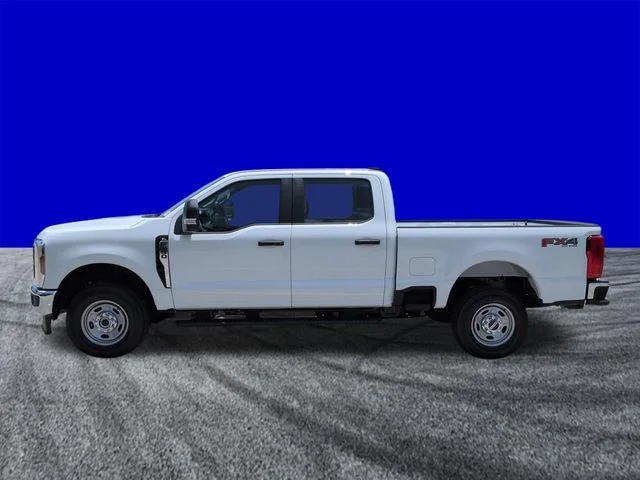 New 2026 Oxford White Ford F-250® XL image 7