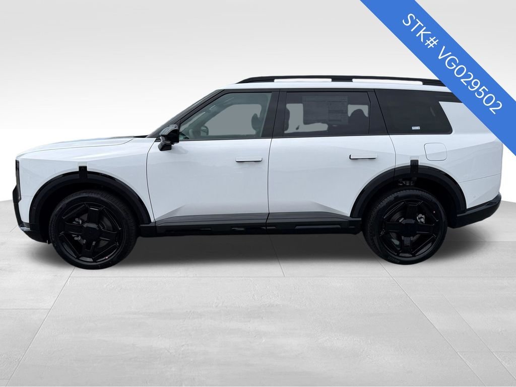New 2027 Glacial White Pearl Kia X-LINE SX image 4